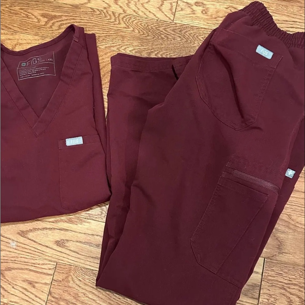 Figs Scrub Set Burgundy